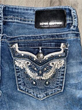 Denim Couture Women's Blue Embroidered Boot Cut Jeans
